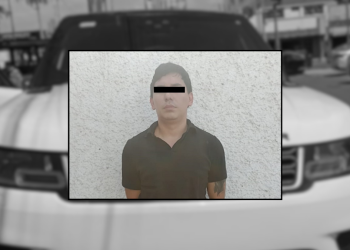 C4 Alerta De La Circulación  Sin Placa Frontal; Iba En Una Camioneta Blindada