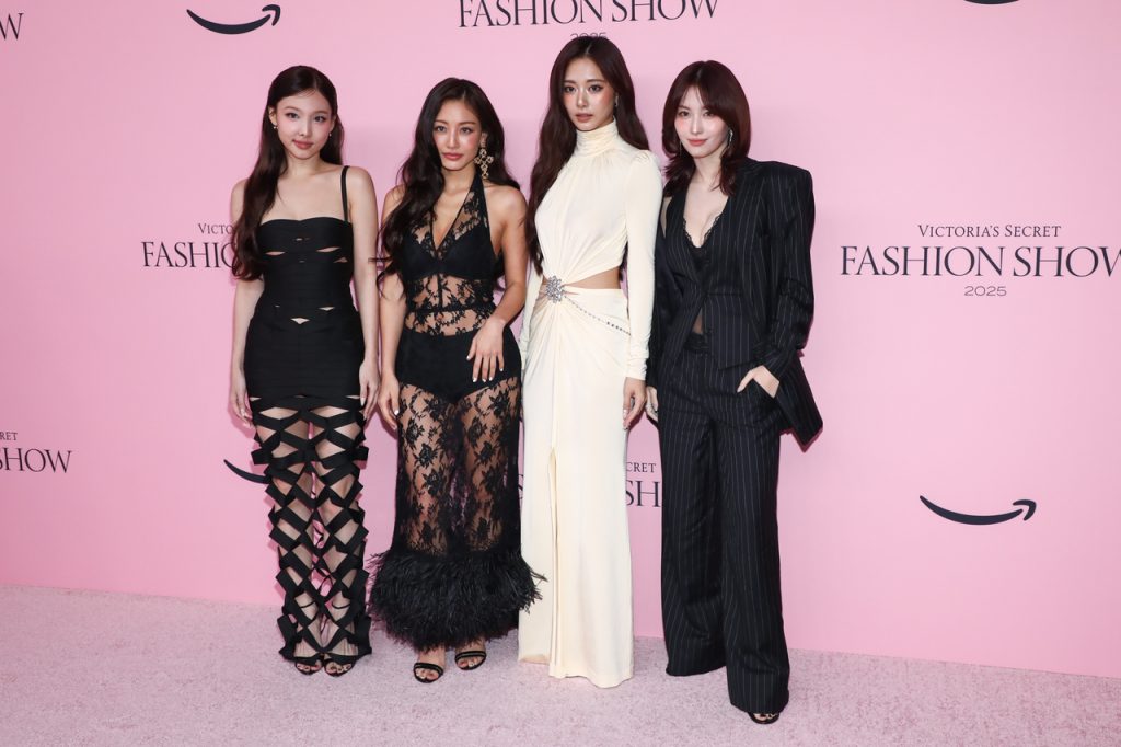 twice-en-el-Victoria’s-Secret-Fashion-Show