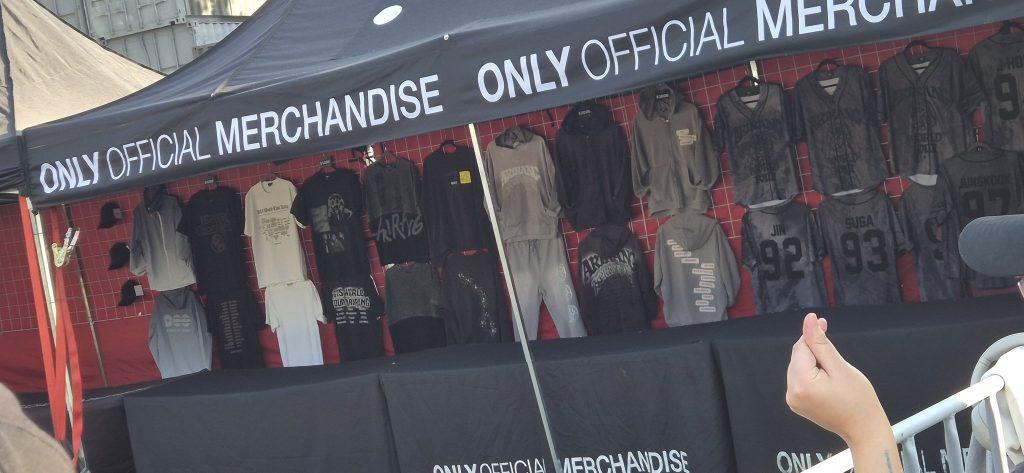 Merch oficial de BTS en México